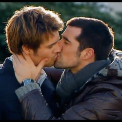 kohlhase:  German TV Soap &ldquo;Verbotene Liebe&rdquo; Christian &amp; Oliver kissing   We two boys together clinging, one the other never leaving Up and down the roads going——North and South excursions making. Power enjoying…elbows stretching….fingers