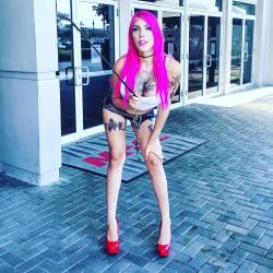 At Outcon ! I’m the living Poison. #Pink #GirlsWithTattoos #GirlsWithPiercings #PrettyInPink #AlternativeGirl #Inked #Sexy #StreetFighter #Poison #Cosplay   