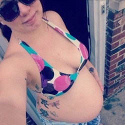 preggous:  Pregnant Blog I like