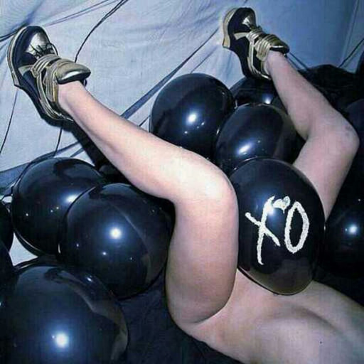 adaptedtoxo:  The Weeknd brings out Queen adult photos