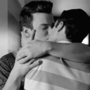 daxterdd:  Kurt and Blaine make out in a car. 