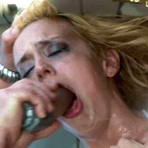 thekellywellshardcorefuckers:  I love this moment when kelly wells realized that Maxs cock slide completly down her throat. for a short time, kelly wells is in trouble and iht look like she couln´t handle it