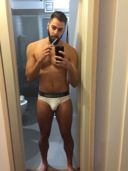 buttsandundies:  I wanna see your butt and undies SHOW ME HERE and follow for more of the same.