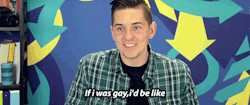 troyeoakdizzle:  problematic-trashcan: TEENS REACT TO TYLER OAKLEY  kinda reblogging again cos i love him and i cant stop looking at the last gif