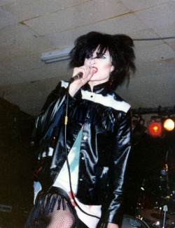 post-punker:  Siouxsie & The Banshees