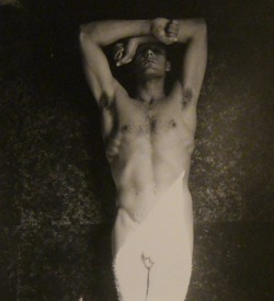 Loverofbeauty:  George Platt Lynes:  Nude, California  (1947) 