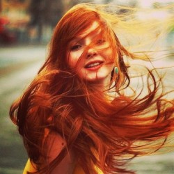 Goodness oh my!! #ginger #gingerlove #red #pretty #hair #dope #awesomepicture
