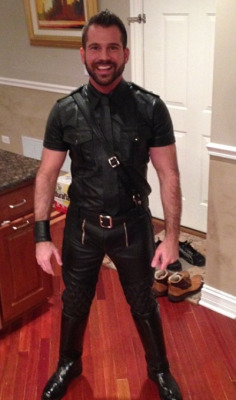 meatmasher:  The smile on Josh’s face was just adorable and I knew right away that he was going to be the most popular cub at the Leather Ball this evening. When I found him at the supermarket stacking shelves, I knew he was the one.  That whole straight