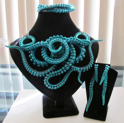comicmix:  Turquoise Tentacle Set by ~KTOctopus 