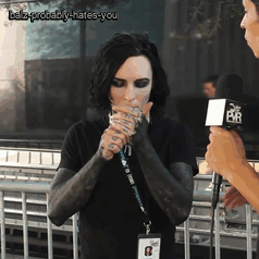 balz-probably-hates-you:  Do not tell me smoking is unattractive.  (Also please do NOT repost)
