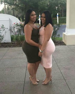bruh-in-law:  Nana426 Twin426  Thick twins