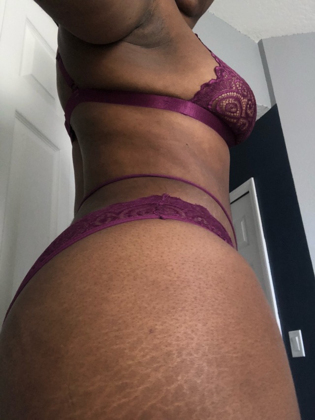 sugarwalls630:When we have the house to ourselves 🍑💦🍆