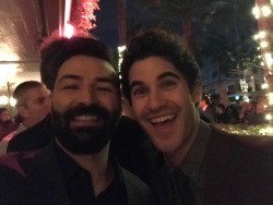dcriss-archive:AdrianTheMolina Got to meet @DarrenCriss at the #PixarCoco premiere! (Been an AVPM fan for years, haha) 