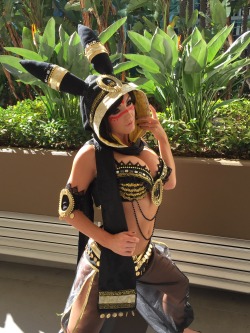 jessicanigri:  iPhone6+ I LOVE YOU! Some behind the scenes shots of my Umbreon costume!! :D 