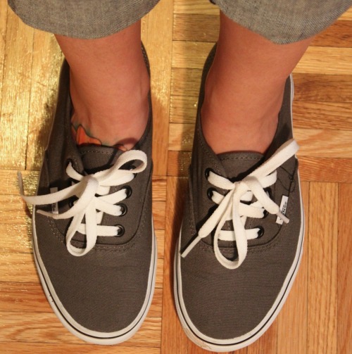 babydolls-feet:  Request:  Feet n sneakers adult photos