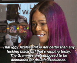 cashmerethoughtsss:   thaibrator:  arrtpop: Azealia Banks tears up talking about black culture appropriation and racism. [x]    This is it. All of it Is what I have unable to express in words go the fuck in ms. Banks  Say it louder   Okay but lets not