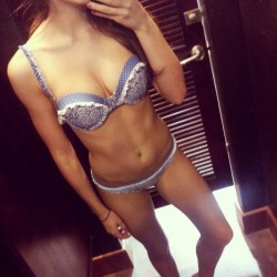 sexywithorwithout:  Fitting room self shot.