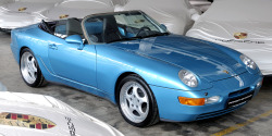 carsthatnevermadeitetc:  Porsche 968 Roadster, 1991. A prototype roadster version od the 968 based on the Porsche 968 Cabriolet but with lowered, more steeply raked windscreen and broader rear end