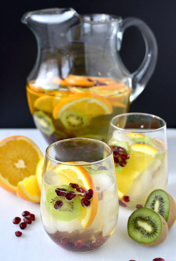 do-not-touch-my-food:  Champagne Sangria Punch