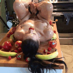 myspecialkay69:Preparing to be stuffed and served