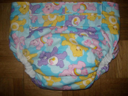 huggiesandkisses:  bbybrr:  Care Bears!  I have a bib made of the fabric in that first picture, the cloth dip :) 