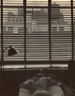 last-picture-show:  Edward Weston, New York Interior, 1941