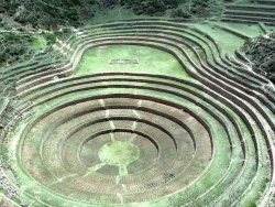 earth-phenomenon:  Moray – The Incan Agricultural