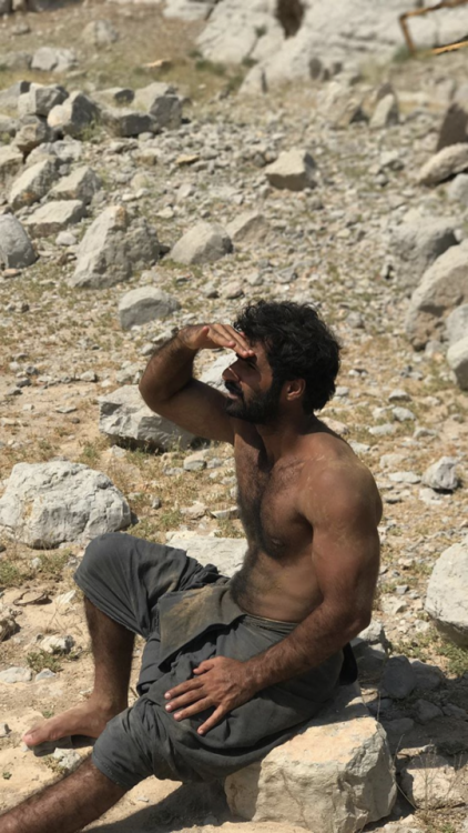 Part 2 of the strong hairy Arab beast from Oman <3 You can feel the sex and your lips are thirtsty.