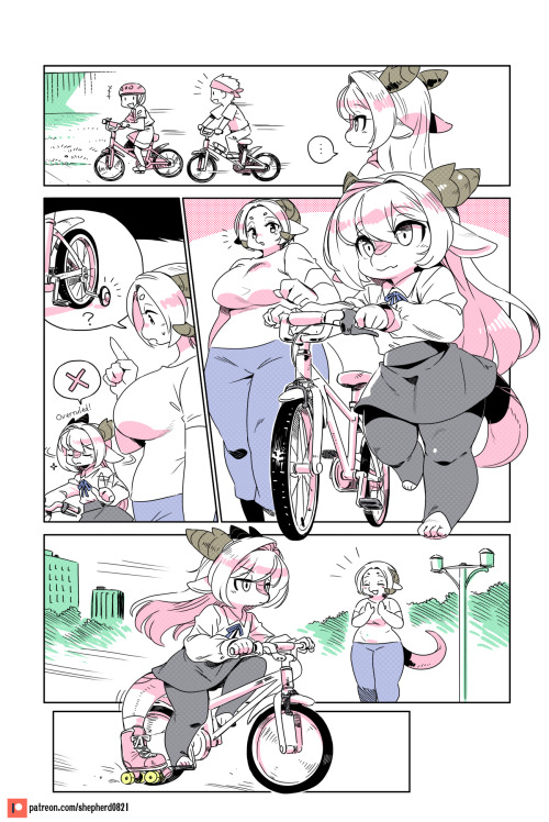  Modern MoGal #118 - Playing for real Only children use auxiliary wheels!    