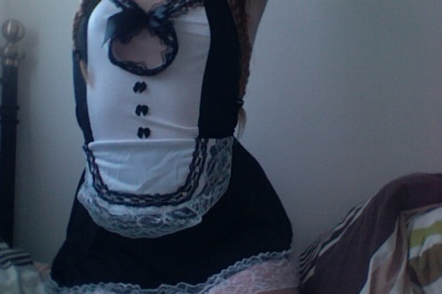 Porn perverted-slut:i got a cute maids outfit photos