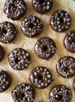 fullcravings:  Triple Chocolate Baked Doughnuts