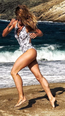 Her name and her gallery : http://www.her-calves-muscle-legs.com/2017/07/doretta-papadimitriou-muscular-calves.html