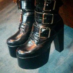 Her menacing boots need to be cleaned&hellip; with your tongue! 👅#femdom #mistress #bdsm #kinky #sexy #sexygram #boots #fetish #fetishist #sanfrancisco #California #dungeon #onlyinsanfrancisco