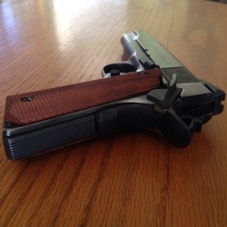 tombstone-actual:  whiskeyandspentbrass:  RIA 1911A1 FS Tactical  for such a low price.. RIA makes damn good handguns 