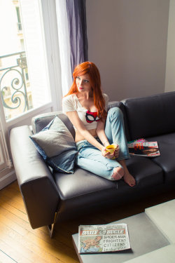 gabeweb:  Mary Jane - Spiderman Cosplay Inspired by J Scott Campbell’s awesome drawing. (by ~Ainlina) 
