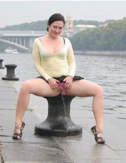 eupissinggirls:  Dating for wet sex lovers how do you pee yourself photo uploaded by sexy girls