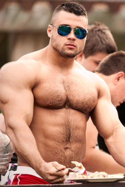muscletits:  Musclecubs always inspire rough