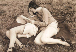 beautilation:   kawaiinchesters:  really old vintage photos of homosexual couples   People having a good time back in the day.   This is so neat, I seriously love this :)