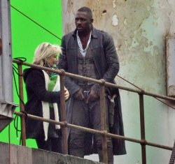 blackgirlnerds:  Idris Elba on the set of The Dark Tower 