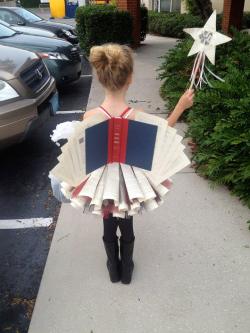 abdesignoriginal:  thiscityslungs:  &ldquo;Diction-fairy&rdquo;  I thought she was cosplaying as a book but diction-fairy is a million times better :D 
