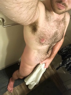 furrytrade:  bottomguy55:  Fresh out of the shower, come dry me off!  Follow both of my blogs @ http://furrytrade.tumblr.com/ &amp; http://dirtyrabbithole.tumblr.com