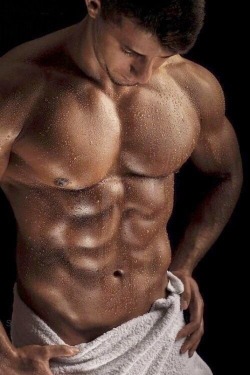 Muscle, Power & testosterone