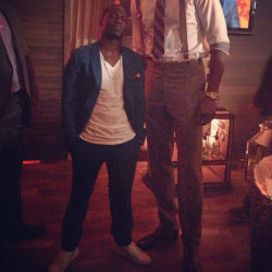 rampagedpanda:  Just saw this pic of Kevin Hart and Dwight Howard on Yahoo… I swear this is like an episode of Proud Family or something and D. Howard is Wizard Kelly. 