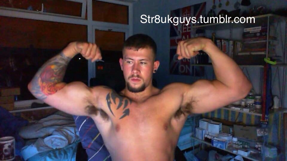 str8ukguys:  Lenny Bishop, London, UK. Who wants more Lenny? Or his skype?