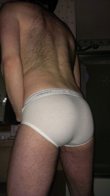 theunderbuddies:Tighty Whitie Tuesday!~ The ‘Right’ Guy ~