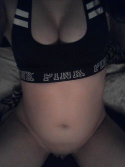 lusciouspink69:  Sometimes  sports bras are sexy. Goodnight tumblr. :*