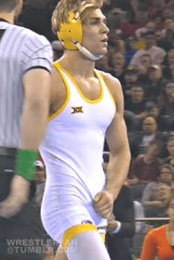 allofthelycra:  davidmuhn:Wrestler in singlet holding his bulge gif Follow me for more hot guys in lycra, spandex, and other sports gear