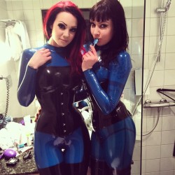 starfucked:  Me and @psylocke_model 😍👌 heavy rubber shoot! 💕 with @beliindab ❤ #latex #rubber #catsuit #transparent #blue #corset #fetisch #fetishmodel #starfucked #psylocke #girls