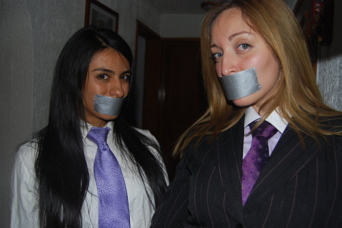 Porn Pics nowheretohide14:Business girls in ties. I
