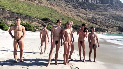 balkan-man:http://balkan-man.tumblr.com/ They look collectively puzzled, like naked girl just walked on their beach… 